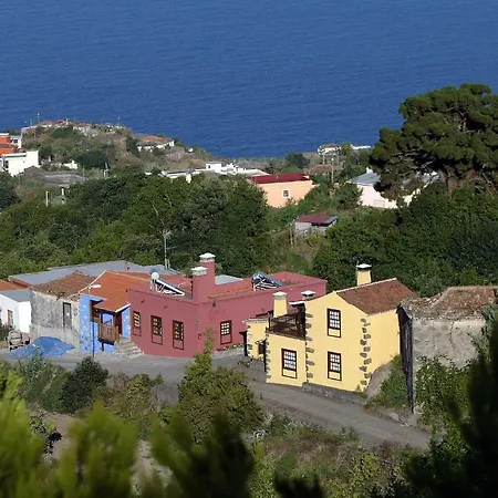 Vila Casa Chamiquela *