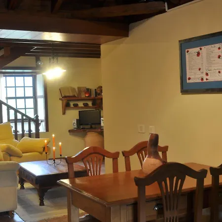 Casa Chamiquela Vila La Galga
