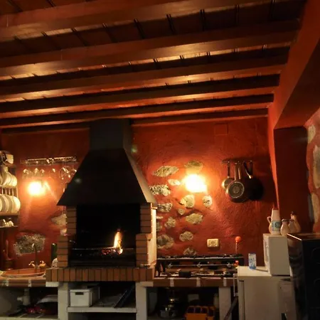 Vila Casa Chamiquela *